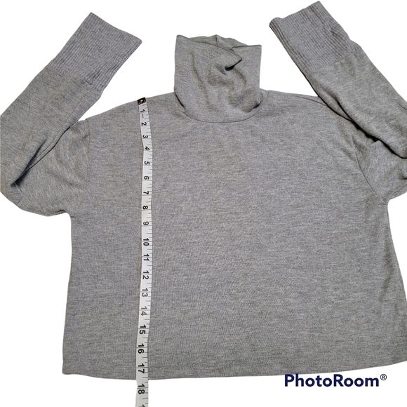 Project Social T Grey Drop Shoulder Ribbed Cuff Long Sleeve Crop Turtleneck Top - Picture 8 of 10